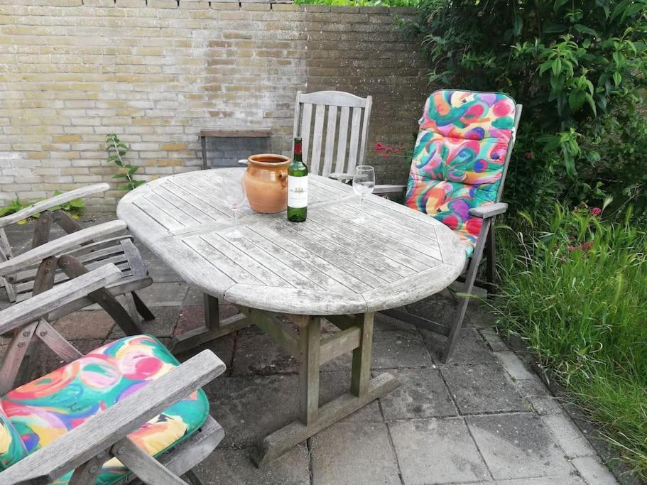 Cottage Egmond-Binnen Met Besloten Tuin Экстерьер фото
